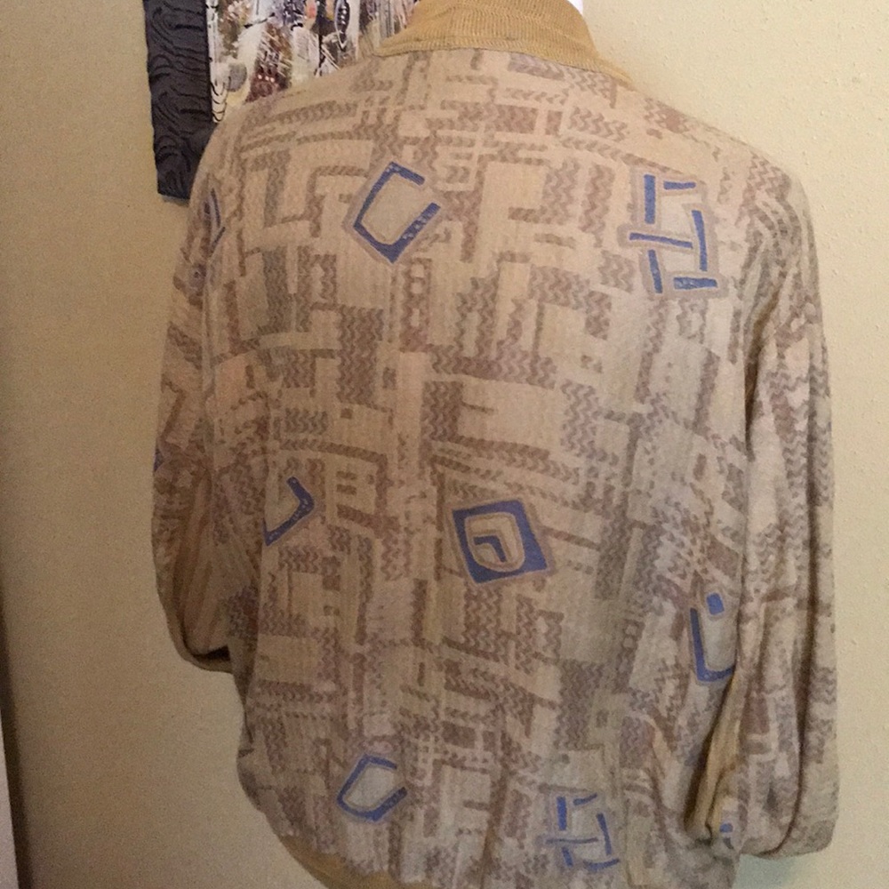 Sweater - Picture 3 of 5